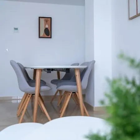 Amplio Apartamento 2 Dormitorios Cerca De La Playa Alicante